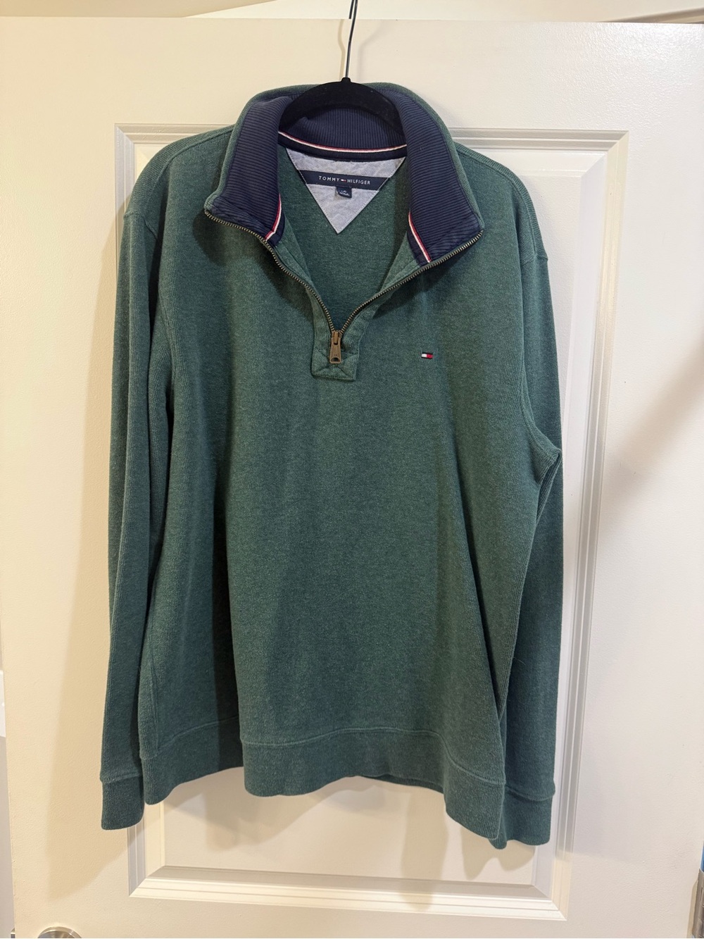 Tommy Hilfiger Men’s Green Half-Zip Pullover with Navy Trim